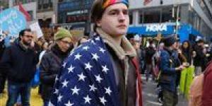 استطلاع: غالبية شباب جيل زد يرفضون الانتماء للحزبين في أمريكا - جريدة آخر الأخبار