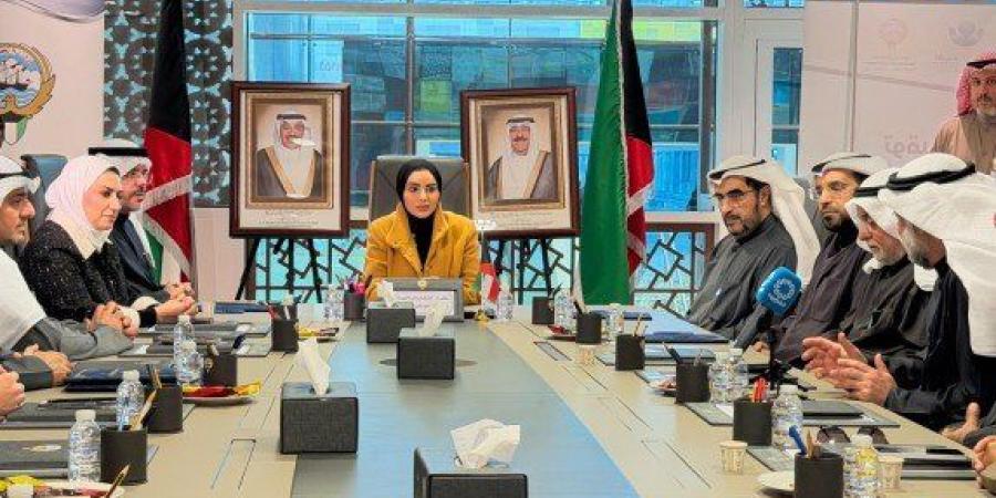 وزير الشؤون الاجتماعية: توجيهات القيادة السياسية رسخت ريادة الكويت في العمل الإنساني وتوطين العمل الخيري - جريدة آخر الأخبار