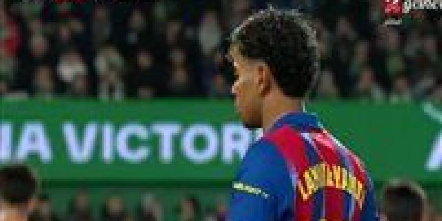 رسينغ ضد برشلونة.. استمرار التعادل السلبي بين برشلونة وراسينج سانتاندير في كأس ملك إسبانيا بعد منتصف الشوط الأول - جريدة آخر الأخبار