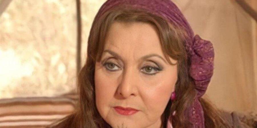 ليلى طاهر تنتقد مروجي الشائعات وتطالب بقانون لحماية الفنانين من «الفبركة» - جريدة آخر الأخبار