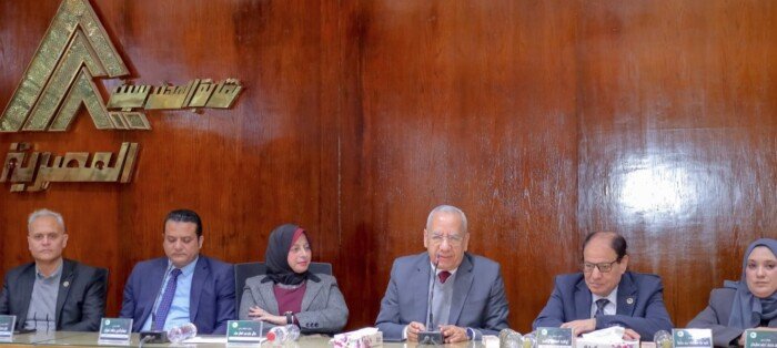 أمين عام المهندسين يشيد بدور الشعبة الكهربائية في تطوير منظومة التحول الرقمي بالنقابة