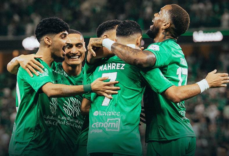 أهلي جدة يسيطر على جوائز الشهر في الدوري السعودي مع توني وياسر الأفضل