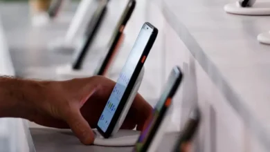 ارتفاع أسعار الهواتف المحمولة في مصر يشعل سوق التجارة ويدفع المستهلكين للتحرك