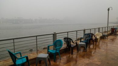 الأرصاد الجوية تتوقع ليلاً طقسًا شديد البرودة وشبورة صباحية ودرجة حرارة منخفضة تصل إلى 12 درجة في القاهرة