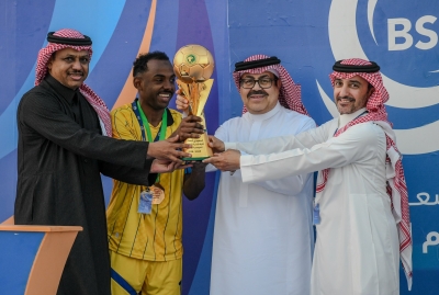 الطريق نحو المجد التعاون يظفر بلقب الدوري السعودي الممتاز للكرة الشاطئية ويكتب تاريخا جديدا في كرة القدم الساحلية