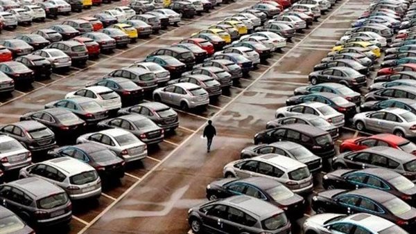 تراجع أسعار سيارات السوق المصري بنسبة تصل إلى 25٪ وارتفاع المبيعات إلى 300 ألف سيارة في عام 2026