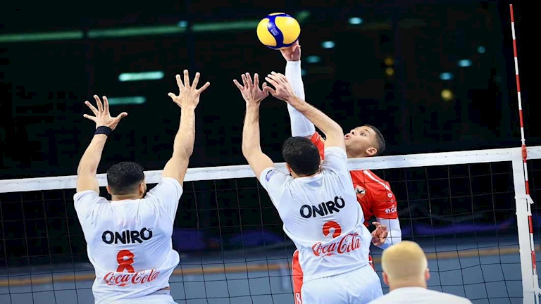 تردد القناة الناقلة لمباراة نهائي كأس السوبر للطائرة بين الأهلي والزمالك على الهواء مباشرة