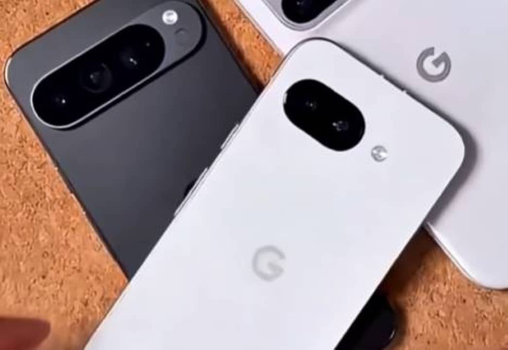 تسرب شامل يعرض مواصفات سعر وتصميم هاتف Google Pixel 10a وأول ظهور رسمي له