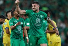 تعرف على القنوات الناقلة لمباراة الخلود والأهلي في دوري روشن السعودي 2025-2026 وكيفية مشاهدة المباراة عبر الإنترنت