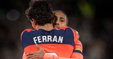 تقدم برشلونة على إلتشي بهدفين مقابل هدف في الشوط الأول من مباراة الدوري الإسباني