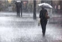 توقعات حالة الطقس تتضمن أمطارًا متفاوتة ورياحًا متربة