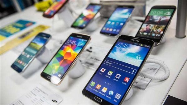 رئيس شعبة المحمول يكشف عن الزيادات الحقيقية في أسعار الهواتف والتي لا تتجاوز خمسة بالمائة