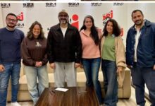 رمضان 2026 أكرم حسني يوقع عقد مسلسل إذاعي جديد بعنوان فات المعاش