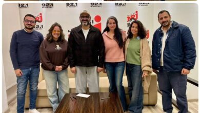 رمضان 2026 أكرم حسني يوقع عقد مسلسل إذاعي جديد بعنوان فات المعاش