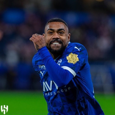 مالكوم يقترب من توقيع تجديد عقده مع نادي الهلال بعد مفاوضات ناجحة
