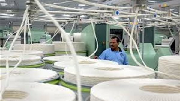مجمع جديد للغزل والنسيج يجذب استثمارات أجنبية بقيمة 12 مليار دولار ويحذر من ارتفاع أسعار السيارات الصينية