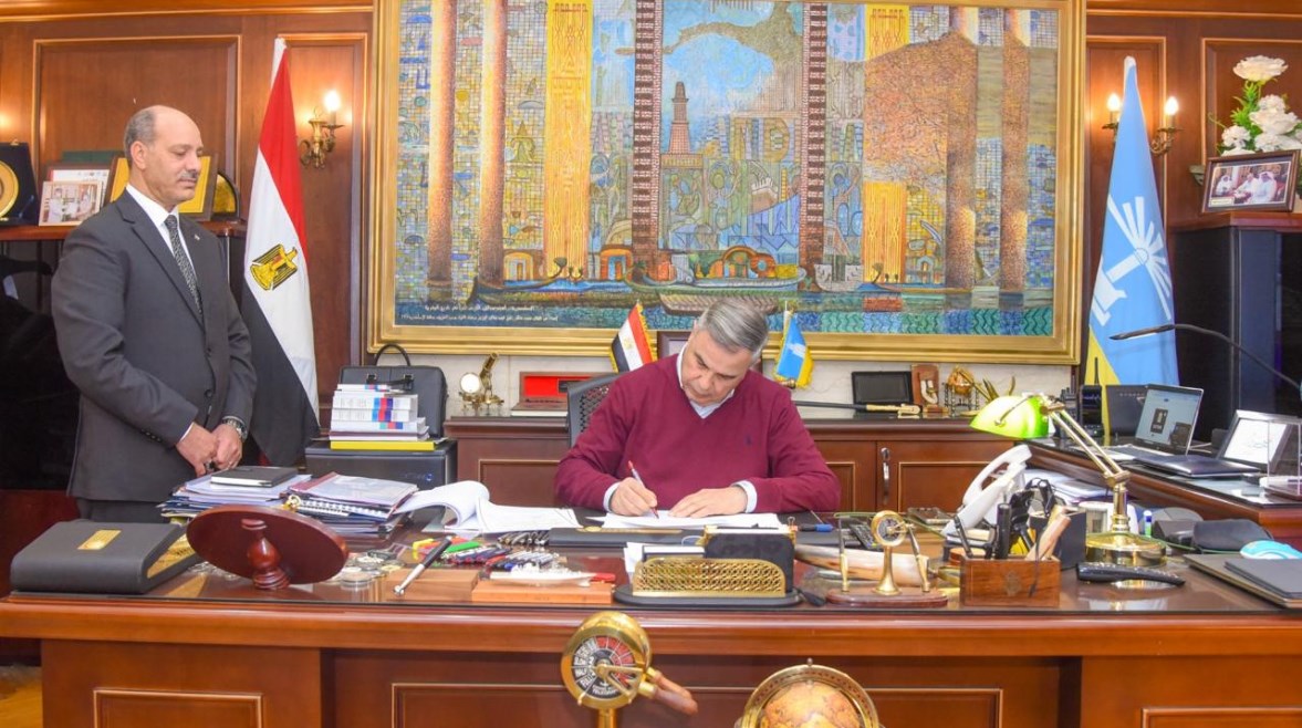 محافظ الإسكندرية يعتمد نتيجة الشهادة الإعدادية للفصل الدراسي الأول على بوابة التعليم الأساسي