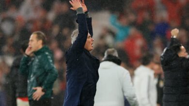 مورينيو يعبر عن تفاؤله بمواجهة ريال مدريد ويصفها بأنها فرصة تاريخية أمام فريقه