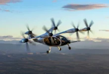 هل يقترب العالم من دخول حقبة السيارات الطائرة