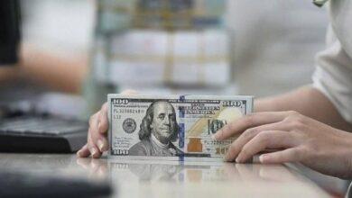 أسعار السوق السوداء تعاود الارتفاع بشكل ملحوظ