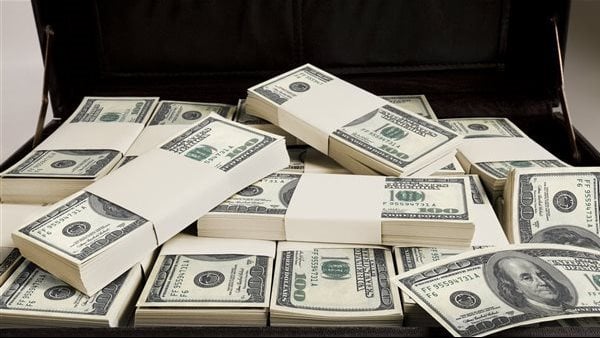 أسعار الصرف الآن.. سعر الدولار اليوم الثلاثاء في مصر يتصدر المشهد المالي