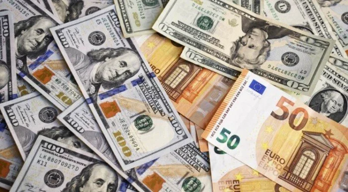 أسعار العملات العربية والأجنبية اليوم الاثنين 2 فبراير 2026 في البنوك: تحديث في السوق المالية