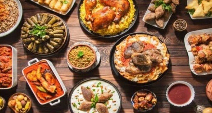 أكلات رمضان 2026 تنويعات سهلة ولذيذة تقدم أشهى الوصفات المميزة خلال الشهر الكريم