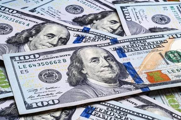 استقرار سعر الدولار أمام الجنيه المصري اليوم الأربعاء 4 فبراير 2026 في البنوك المصرية