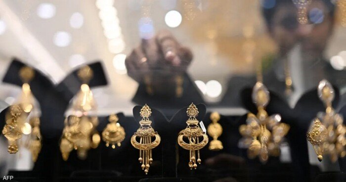 استقرار سعر الذهب اليوم الثلاثاء 3 فبراير 2026 بعد خسارته 110 جنيهات