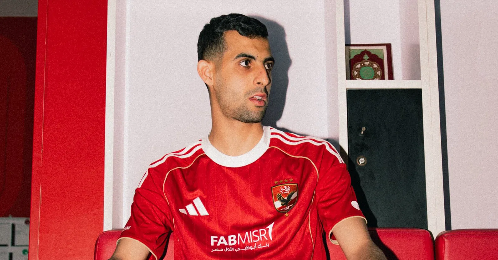 الأهلي المصري يوضح أسباب استبعاد بلعمري من قائمة الفريق