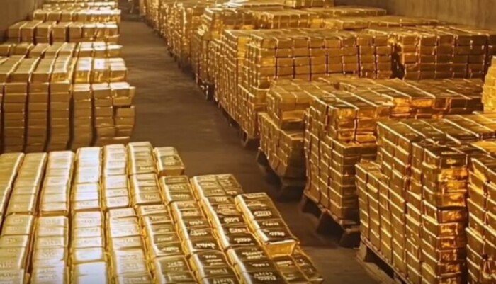 البنك المركزي يرفع احتياطي الذهب إلى 129.4 طن بحلول نهاية 2025