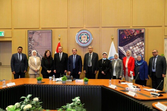 التنسيق بين المالية ومعلومات الوزراء لتعزيز الابتكار وبناء الثقة بين المواطنين والجهات الحكومية