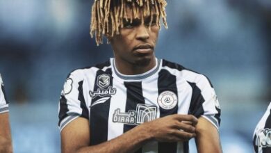 الشباب يضم فواز الصقور من نادي الاتحاد في صفقة مثيرة لتعزيز القدرات الهجومية للفريق