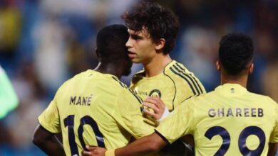 النصر يتصدر الدوري السعودي مؤقتًا بعد فوزه على الرياض وينتزع القمة بشكل مثير