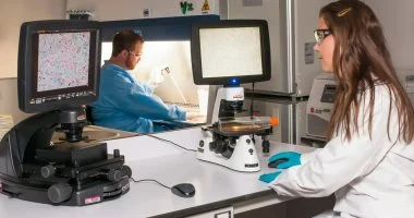 اليوم العالمي للسرطان يسلط الضوء على أهمية الفحوصات الروتينية في الكشف المبكر والعلاج