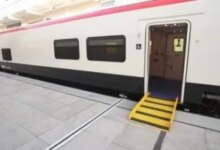 بالطبع، إليك العنوان المُحسن بأسلوب صحفي محترف:

قطار تالجو يواصل رحلاته على خطوط السكك الحديدية مع مواعيد محددة