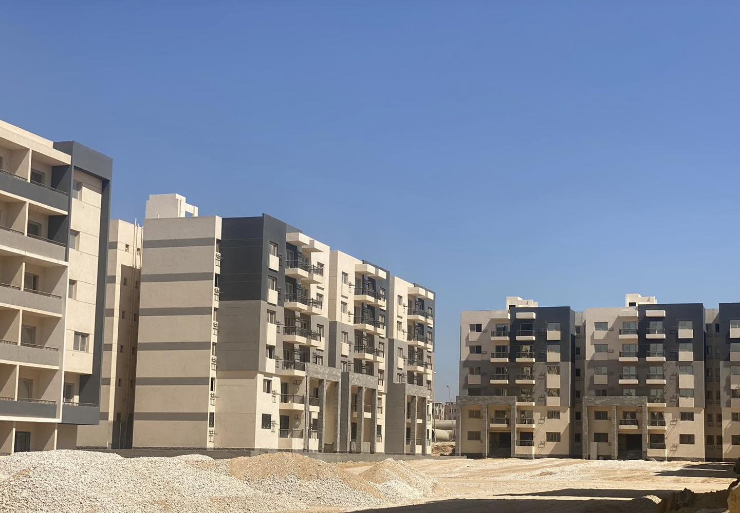 بدء تسليم 1848 وحدة سكنية ضمن مشروع سكن لكل المصريين في أكتوبر الجديدة