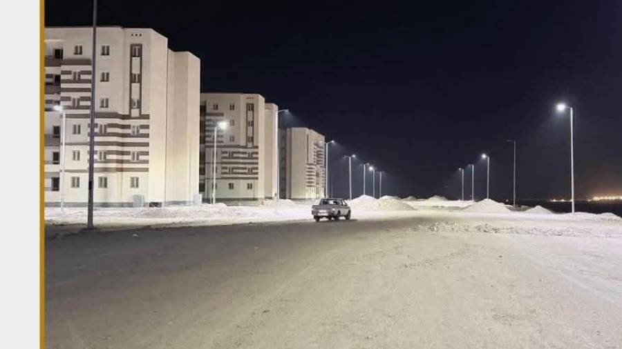 بدء تشغيل التيار الكهربائي وخدمات مشروع سكن لكل المصريين بمدينة قنا الجديدة