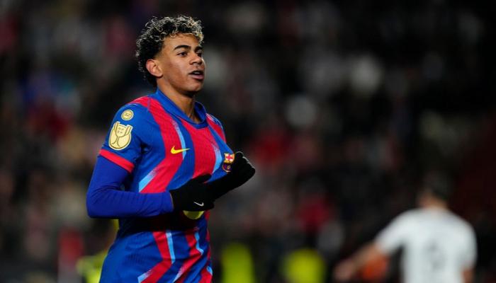 برشلونة يضمن التأهل إلى نصف نهائي كأس ملك إسبانيا بقيادة لامين يامال