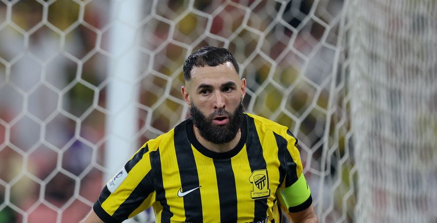 بنزيما يشارك في تدريبات اتحاد جدة ويترقب مشاركته ضد النجمة في الدوري السعودي