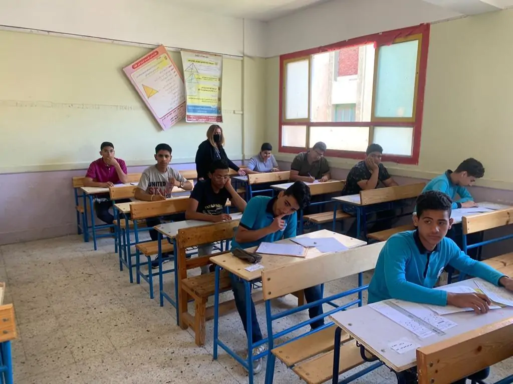 تأخر نتائج الشهادة الإعدادية في 8 محافظات.. خبير يفسر الأسباب وراء التأخير