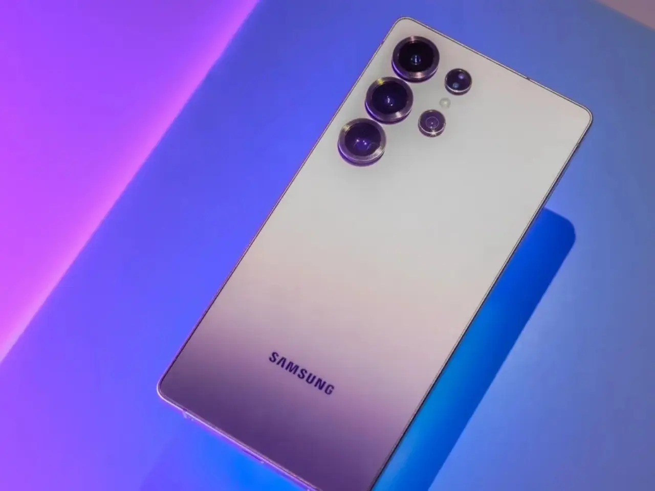 تراجع أسعار سامسونج جلاكسي اس 25 ألترا قبل الكشف عن إصدارها الجديد في السوق