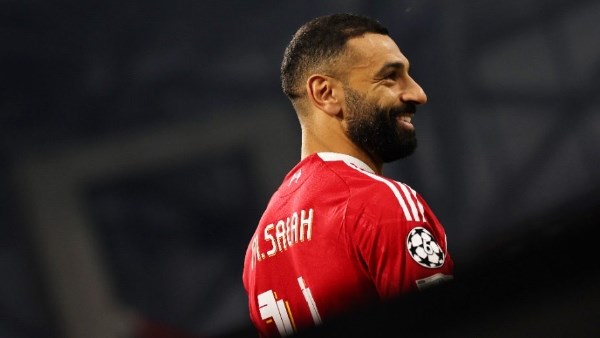 تراجع مستوى محمد صلاح مع فريق ليفربول يثير القلق لدى الجماهير والخب analysts