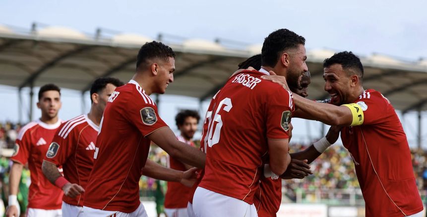 تغييرات متوقعة في تشكيل الأهلي أمام البنك بسبب 8 غيابات عن الفريق