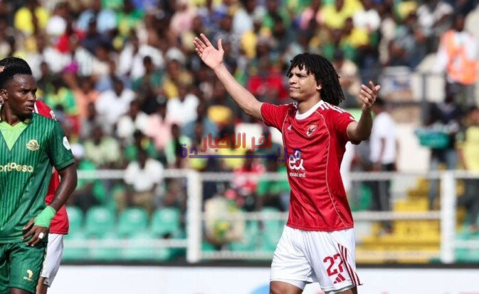 توروب يقرر استمرارية مروان عثمان في قيادة هجوم الأهلي أمام شبيبة القبائل