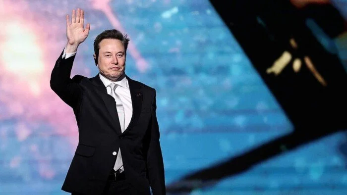 ثروة إيلون ماسك تصل إلى التريليون دولار بعد دمج SpaceX وxAI