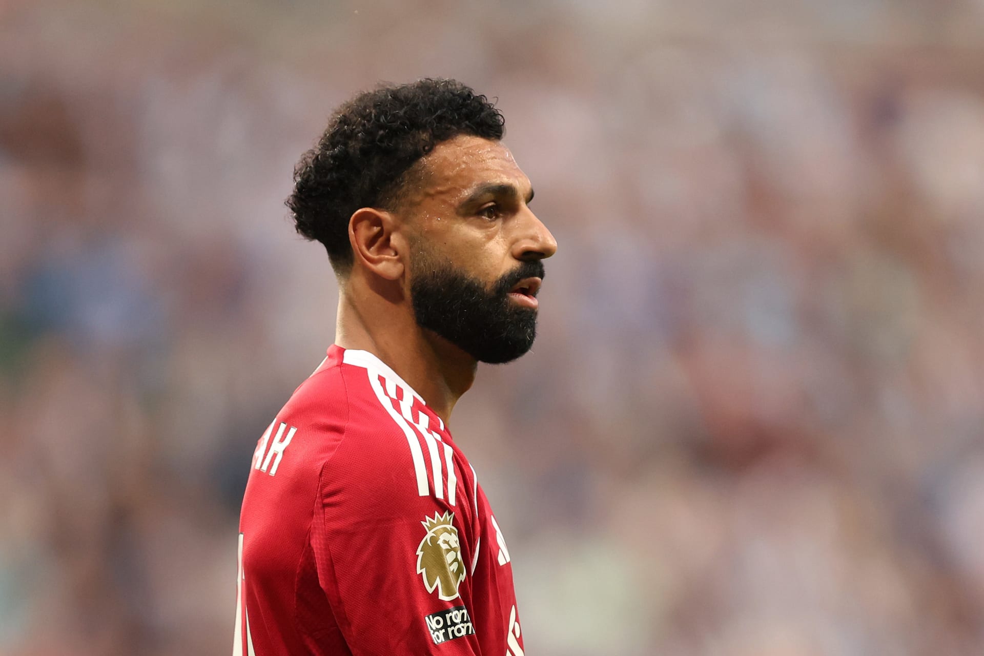 جيرارد يعبر عن قلقه من تراجع مستوى محمد صلاح مع ليفربول ويؤكد أن الفرصة لا تزال قائمة لاستعادة نجوميته