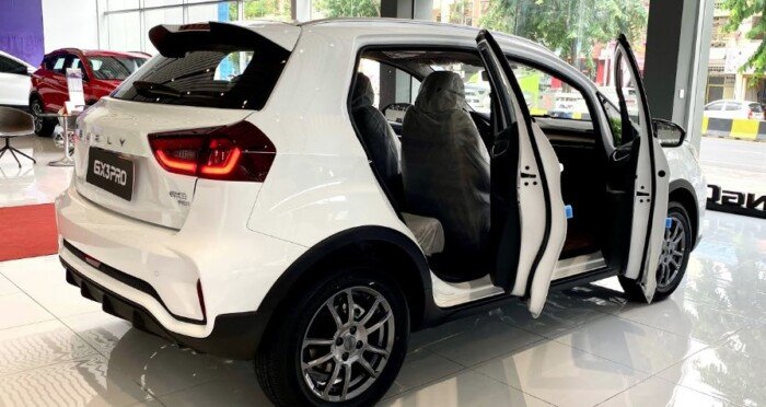 جيلي تكشف النقاب عن نسختها الجديدة GX3 PRO في السوق المحلية