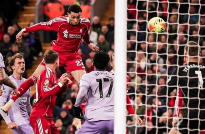 روح الفريق والتسلية مع فيرتز سر فوز ليفربول على نيوكاسل