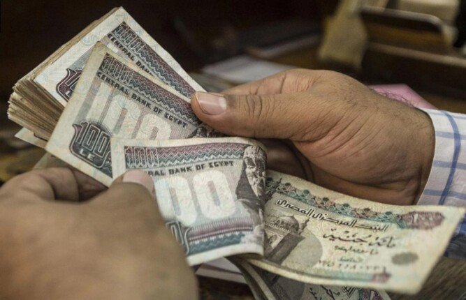 ستاندرد آند بورز تتوقع تخفيض أسعار الفائدة في مصر بنسبة 2 من المائة